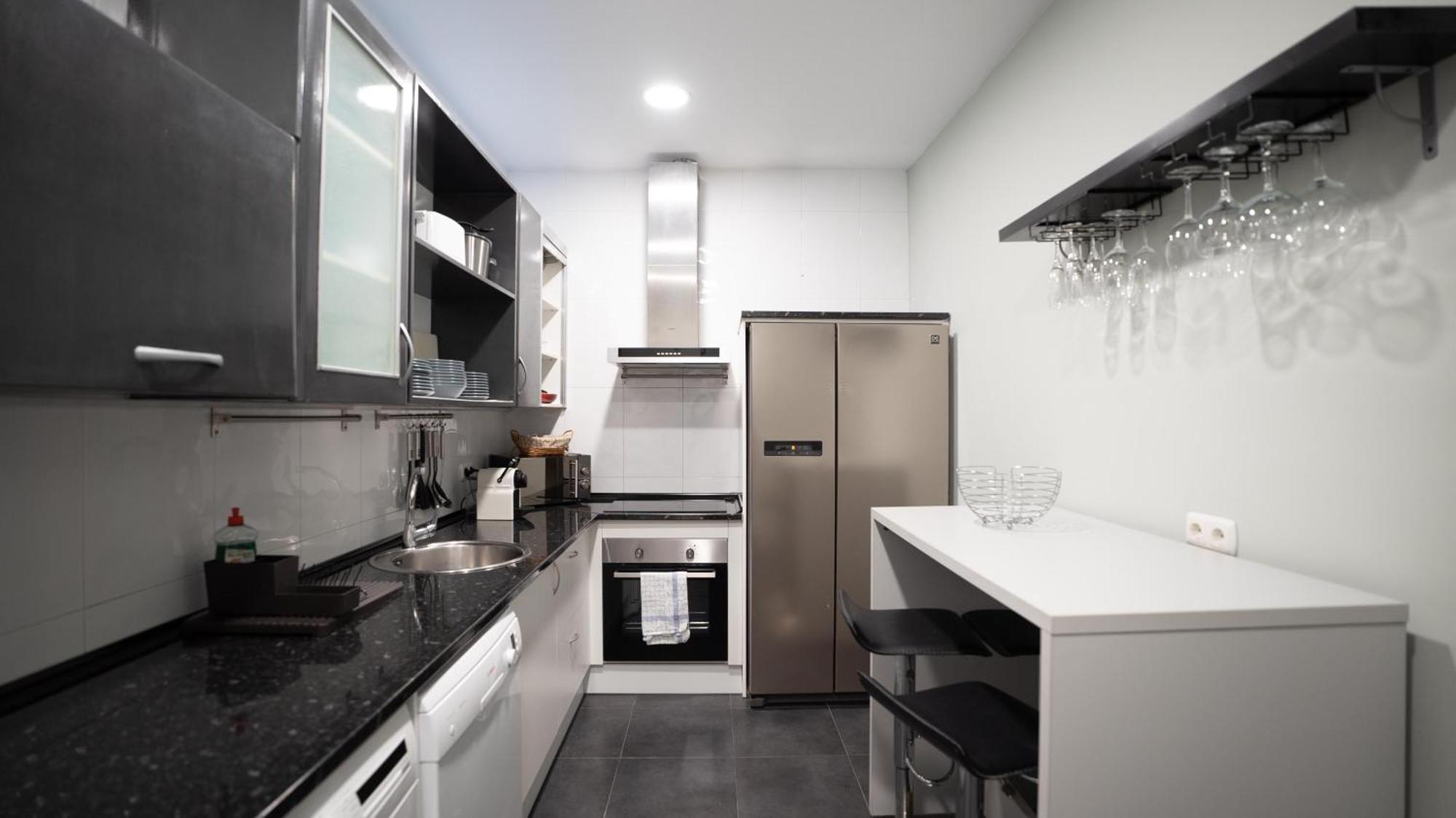 Centrico, Junto A Estacion De Bus/Tren, Y Playas Apartment San Sebastian Ngoại thất bức ảnh